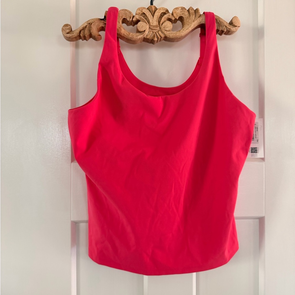Women’s Spanx workout top in petunia